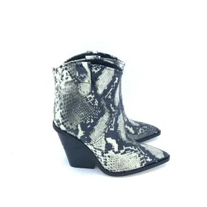 #Studioitalia Camperos Lolita02